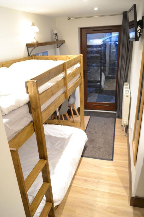 Dalecote Barn Bed And Breakfast 잉글턴 외부 사진